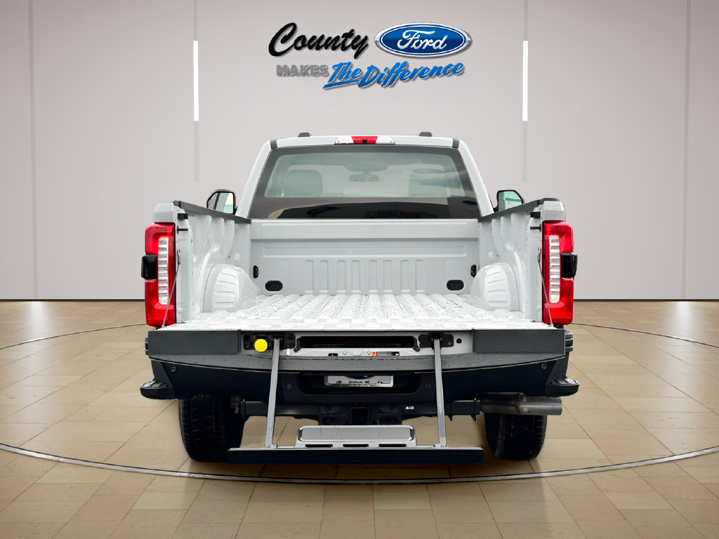 Used 2025 Ford F350 XL w/ 360-Degree Camera Package RWD image 26