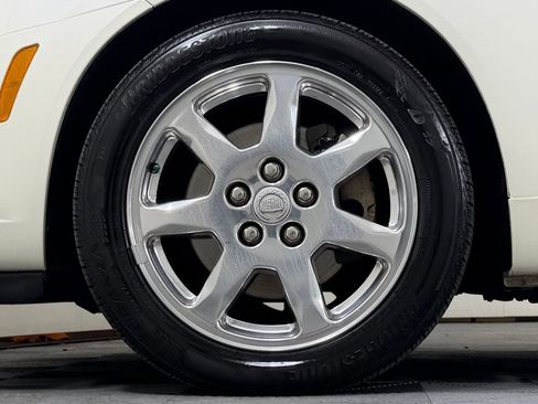 Used 2003 Cadillac CTS 3.2 w/ Preferred Equipment Group RWD image 12