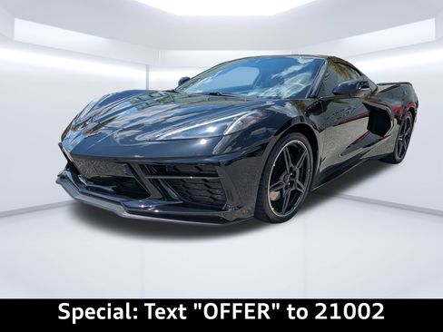 Used 2023 Chevrolet Corvette Stingray Preferred Cpe w/ Z51 Performance Package RWD image 7