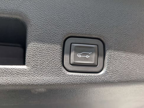 Certified 2024 GMC Acadia Elevation image 13