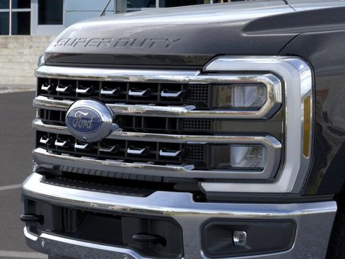 New 2026 Ford F250 Lariat w/ Lariat Premium Package image 17