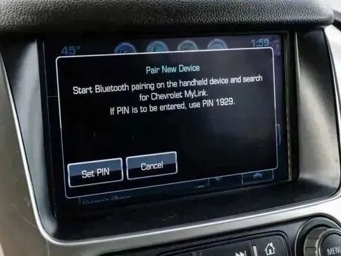 Used 2019 Chevrolet Suburban LT AWD/4WD image 41