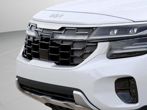 New 2026 Kia Seltos SX image 13