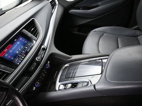Used 2023 Buick Enclave Essence w/ Experience Buick Package AWD/4WD image 18