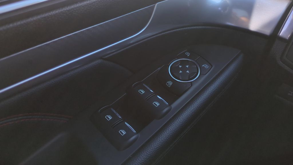 Used 2017 Ford Explorer Sport AWD/4WD image 20