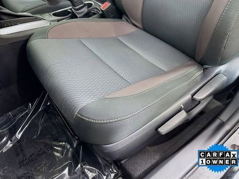 Used 2019 Toyota Corolla LE image 17