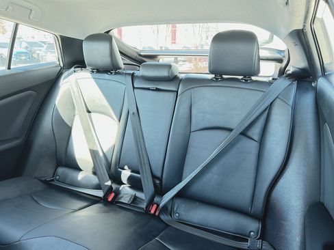 Used 2017 Toyota Prius Four Touring image 25