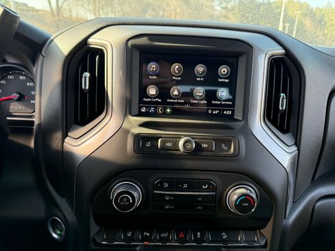 Used 2024 Chevrolet Silverado 2500 Custom w/ Custom Value Package image 20