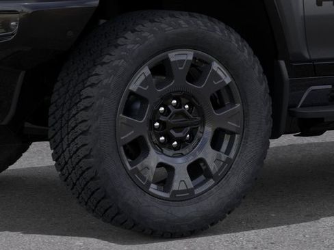 New 2026 GMC Hummer EV 3X w/ Carbon Fiber Edition Package AWD/4WD image 9