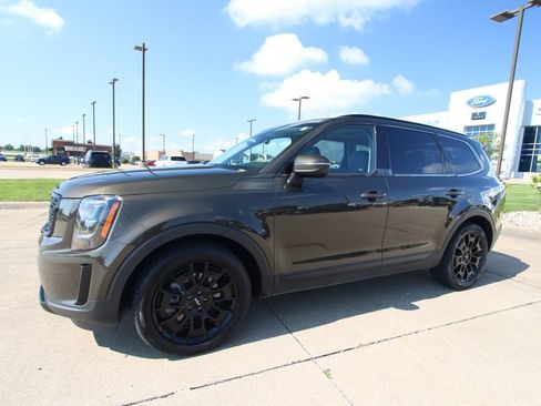 Used 2022 Kia Telluride EX w/ EX Premium Package AWD/4WD image 22