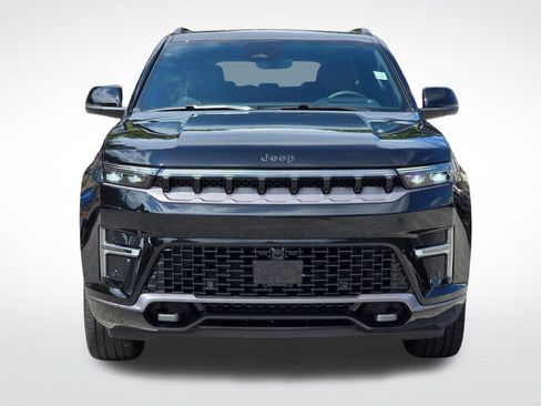 New 2026 Jeep Grand Wagoneer L Limited AWD/4WD image 17