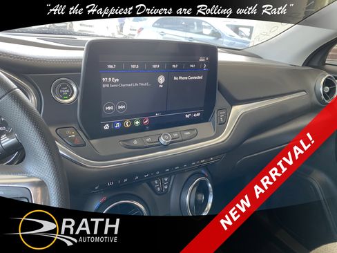 Used 2023 Chevrolet Blazer LT w/ Convenience Package FWD image 15