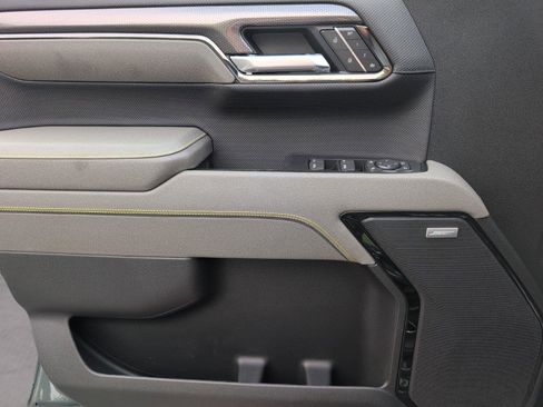 New 2026 Chevrolet Silverado 1500 ZR2 image 31