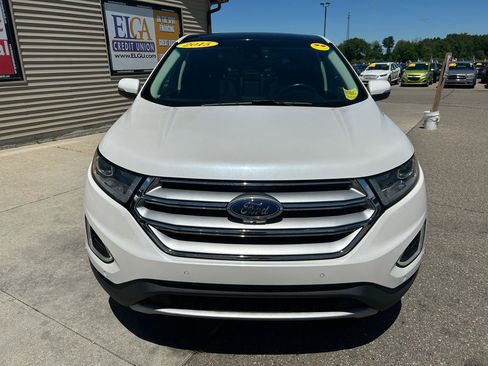Used 2015 Ford Edge Titanium w/ Equipment Group 302A AWD/4WD image 2