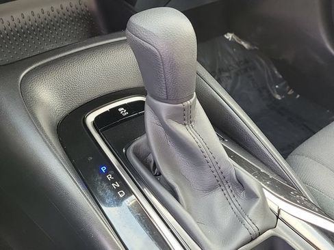 Used 2022 Toyota Corolla LE FWD image 30