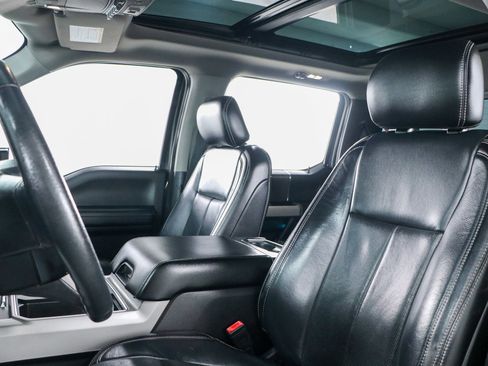 Used 2020 Ford F250 Lariat w/ Lariat Ultimate Package image 28