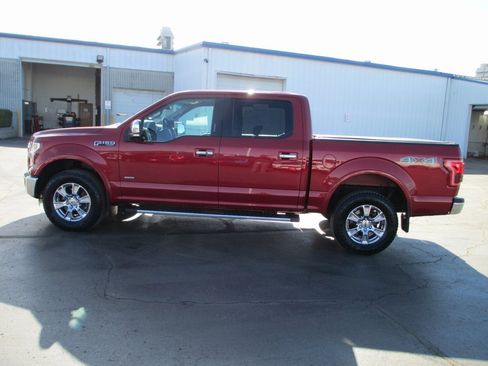 Used 2016 Ford F150 Lariat w/ Equipment Group 501A Mid image 9