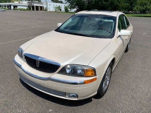 Used 2001 Lincoln LS RWD image 6