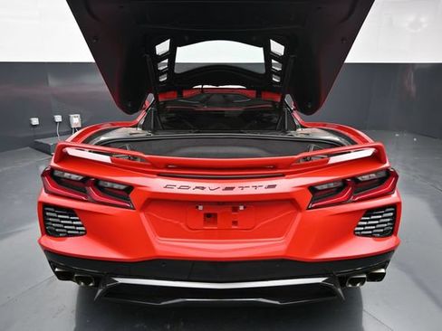 Used 2020 Chevrolet Corvette Stingray Preferred Cpe w/ 2LT Preferred Equipment Group RWD image 9