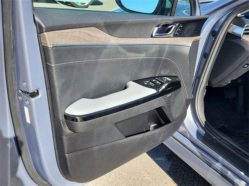 Used 2021 Kia K5 EX w/ EX Premium Package image 10