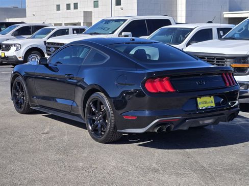 Used 2018 Ford Mustang GT Premium w/ Black Accent Package image 7