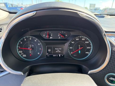 Used 2019 Chevrolet Malibu LT FWD image 18
