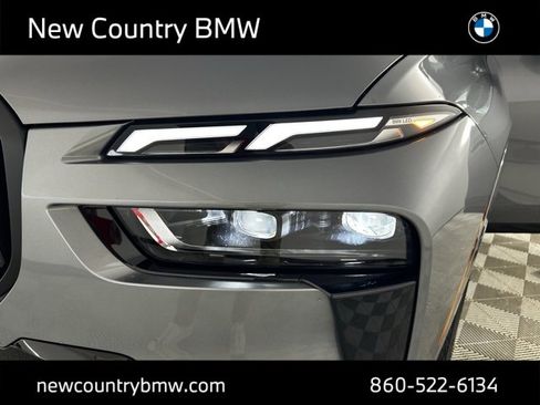 New 2026 BMW X7 M60i image 30