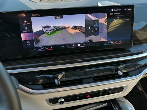 Used 2024 BMW X6 xDrive40i w/ Premium Package image 20