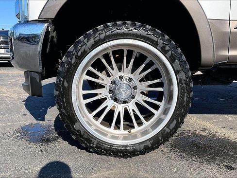 Used 2018 Ford F250 King Ranch w/ Tow Technology Bundle AWD/4WD image 2