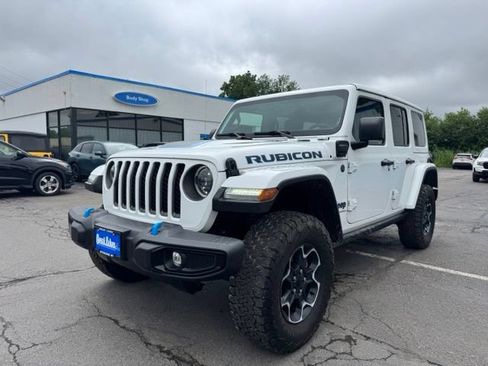 Used 2023 Jeep Wrangler Unlimited Rubicon 4xe w/ Cold Weather Group AWD/4WD image 6