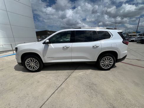 Used 2024 GMC Acadia Denali w/ Super Cruise Package AWD/4WD image 6