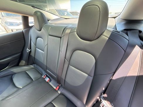 Used 2023 Tesla Model 3 Standard Range RWD image 18