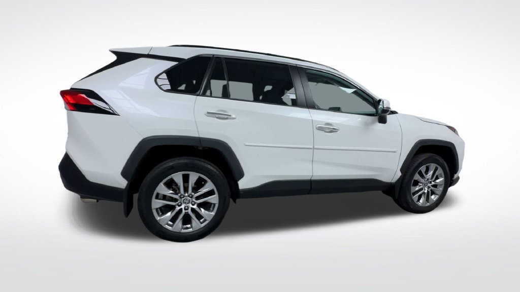 Certified 2021 Toyota RAV4 Limited AWD/4WD image 27