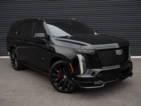 Used 2026 Cadillac Escalade V w/ LPO, ONYX Package image 28