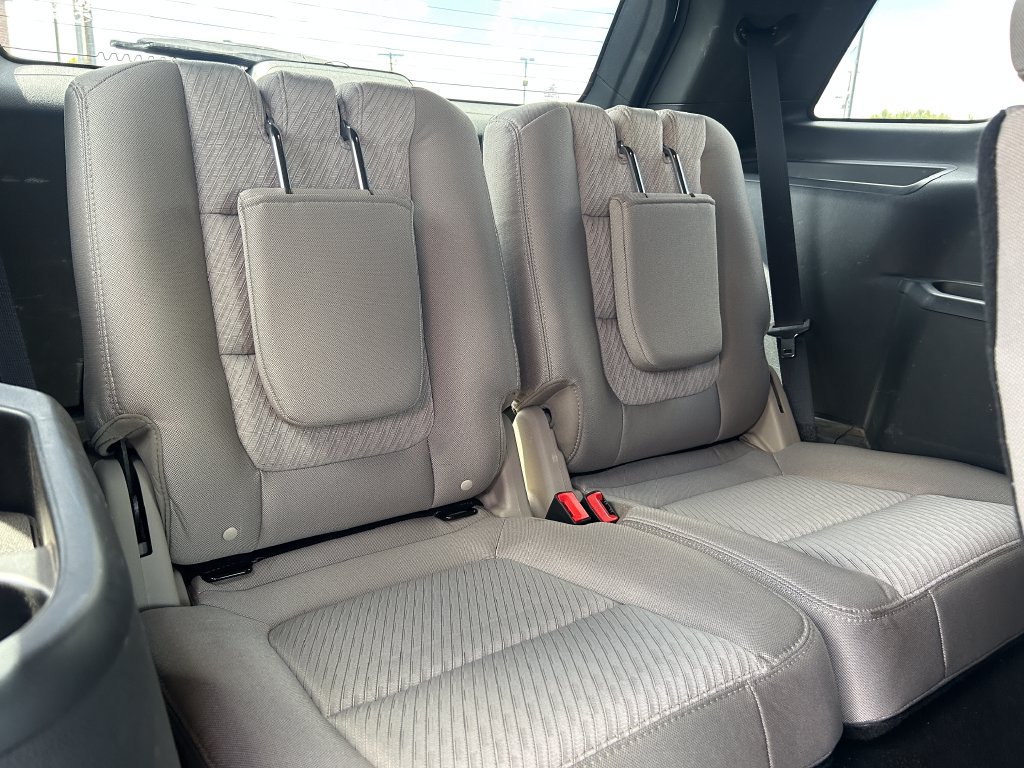 Used 2019 Ford Explorer 4WD w/ Class III Trailer Tow Package image 32