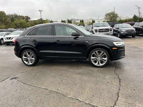 Used 2018 Audi Q3 2.0T Premium Plus w/ Premium Plus Package image 2