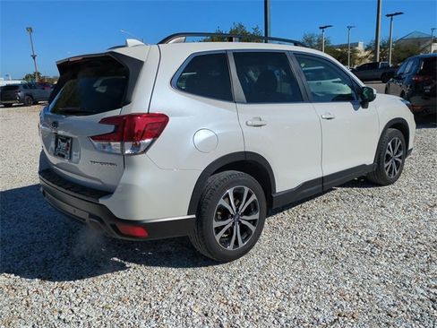 Used 2020 Subaru Forester Limited w/ Popular Package #3 image 5