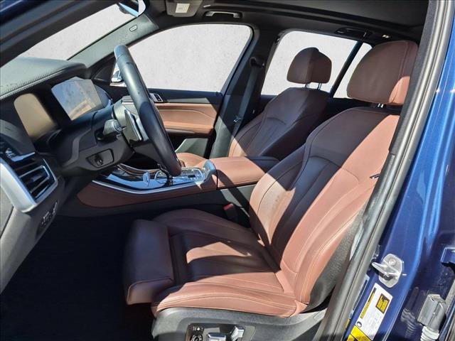 Certified 2022 BMW X5 xDrive45e w/ Luxury Seating Package AWD/4WD image 12