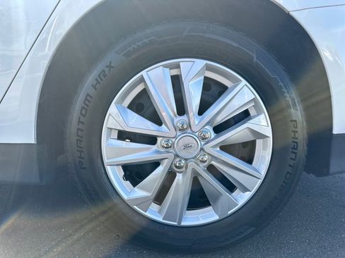 Used 2013 Ford Fusion S FWD image 27