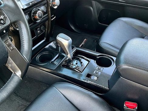 Used 2022 Toyota 4Runner TRD Off-Road Premium image 15