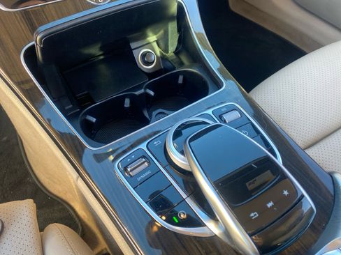 Used 2018 Mercedes-Benz C 300 C 300 image 15