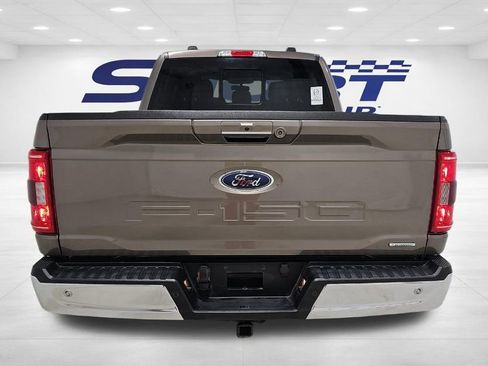 Used 2022 Ford F150 XLT w/ Equipment Group 302A High image 5