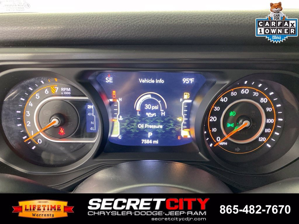 Used 2025 Jeep Gladiator Sport AWD/4WD image 17