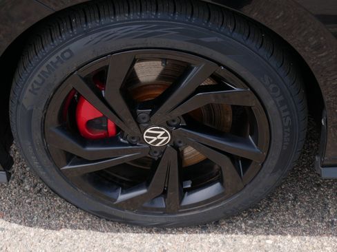 Certified 2023 Volkswagen Jetta GLI Autobahn w/ GLI Black Package FWD image 15