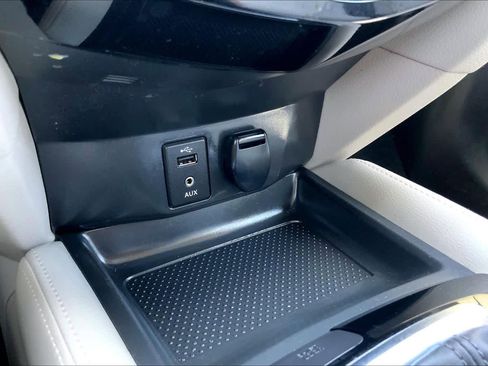 Used 2017 Nissan Rogue Sport SL w/ SL Premium Package image 34