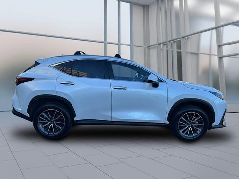 Used 2024 Lexus NX 350h AWD w/ Premium Package image 5