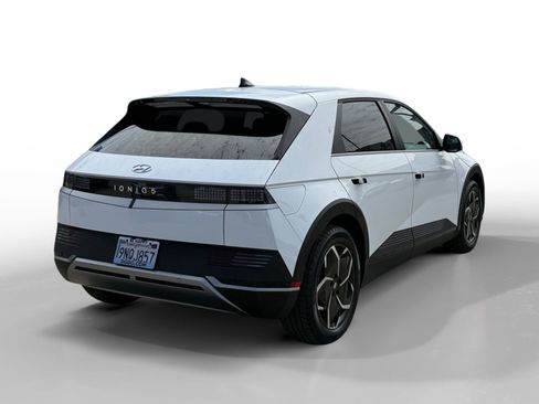 Certified 2024 Hyundai Ioniq 5 SEL RWD image 5