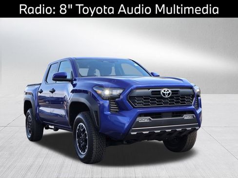 Used 2025 Toyota Tacoma TRD Off-Road AWD/4WD image 4