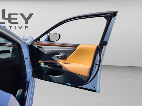 New 2025 Lexus ES 350 w/ Premium Package image 29