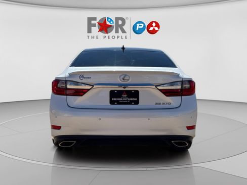 Used 2016 Lexus ES 350 image 4